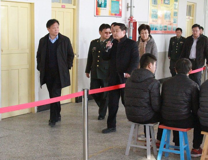 “双千精 准扶贫” 点亮致富星火